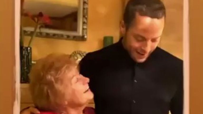 Andrej Mangold (r.) mit der Oma seiner Freundin Jennifer Lange