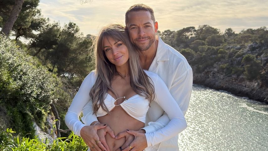 Diese Stars feiern Andrej Mangold & Annikas Schwangerschaft