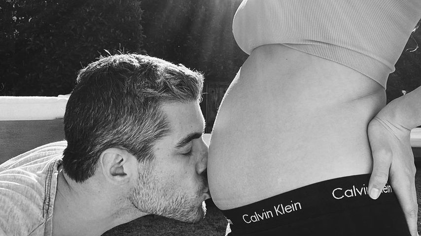 Andrew Aronow und Alaia Baldwin im April 2020