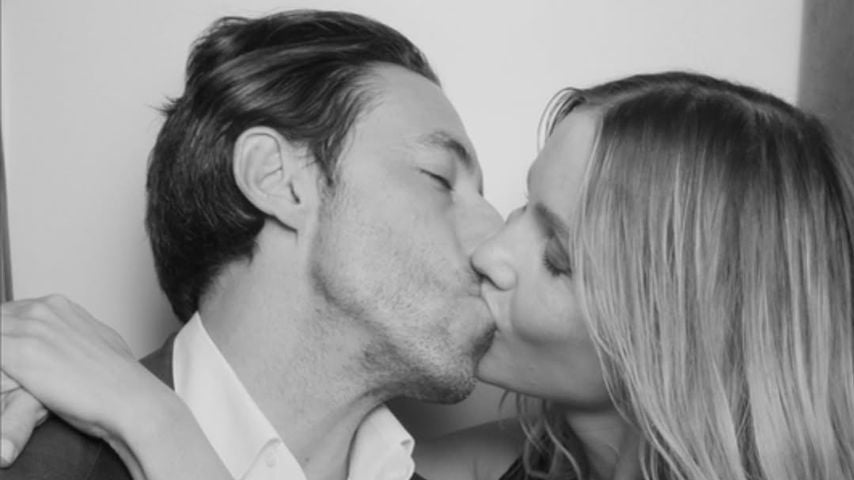Schauspielerin Claire Holt mit ihrem Mann Andrew Joblon