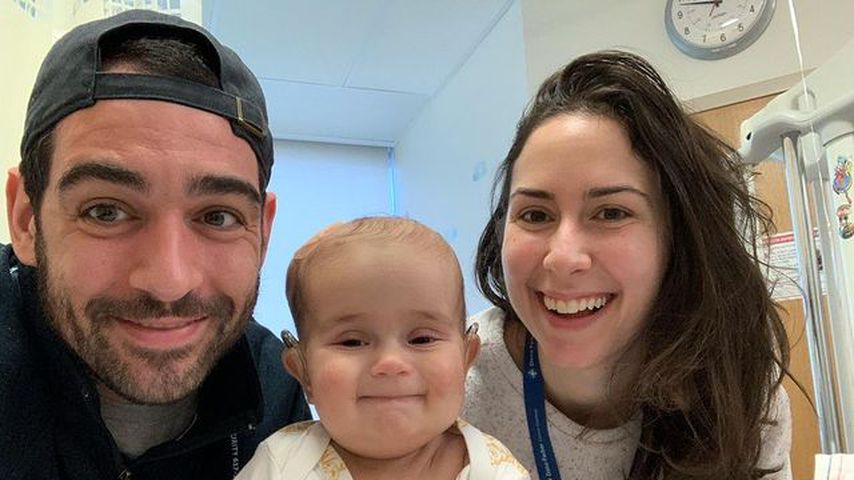 Andrew Kaczynski und Rachel Louise Ensign mit Tochter Francesca
