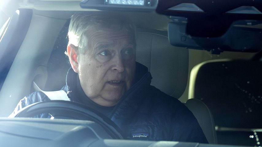 Erste Umzugswagen: Ex-Prinz Andrew muss Royal Lodge räumen