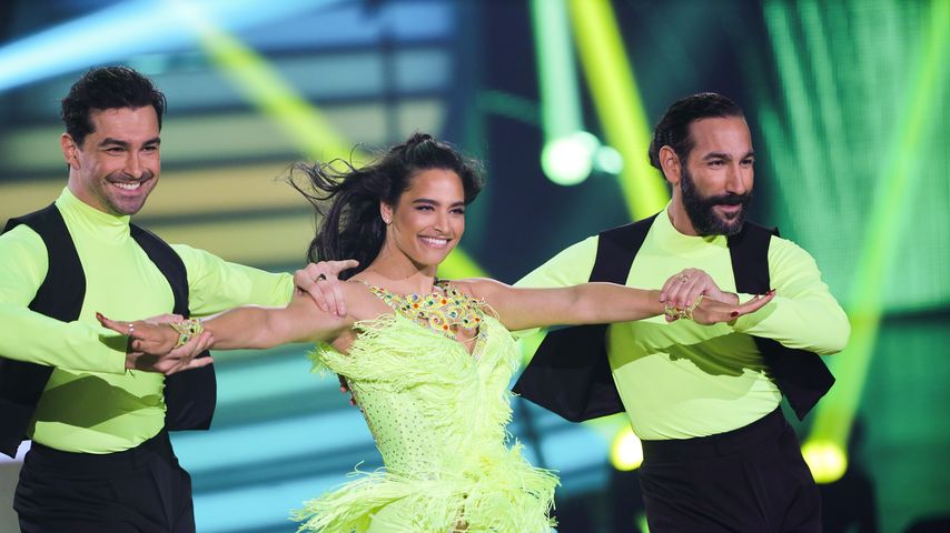 Andrzej Cibis, Amira Pocher und Massimo Sinató bei "Let's Dance"