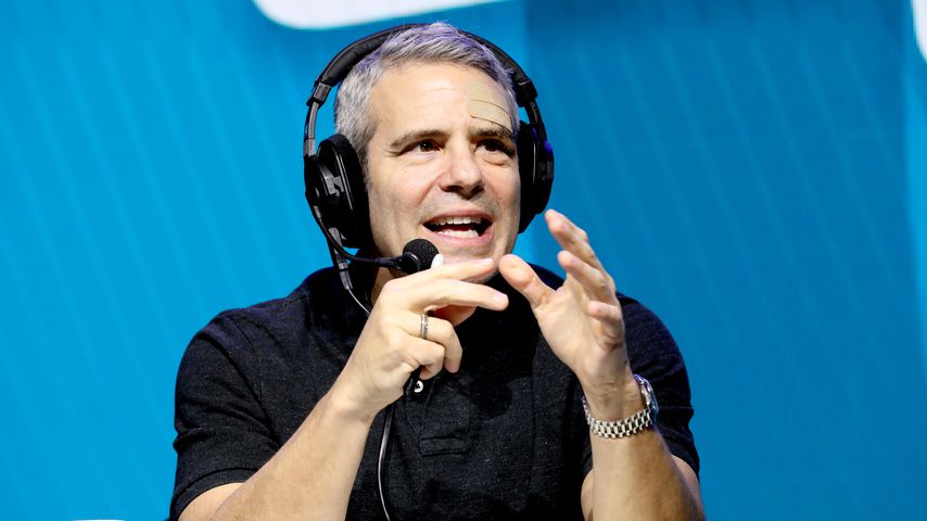 Andy Cohen kommentiert den Super Bowl LIV in Miami im Januar 2020
