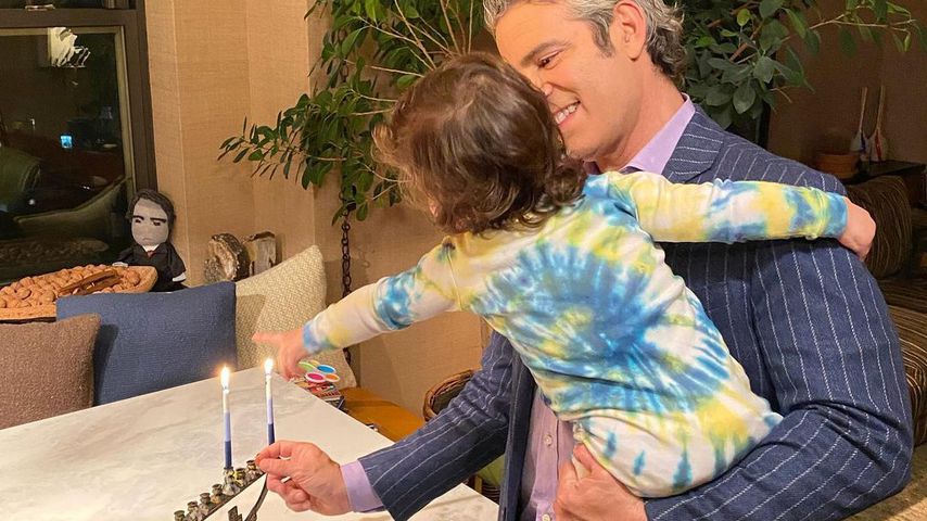 Andy Cohen mit seinem Sohn Benjamin, 2020