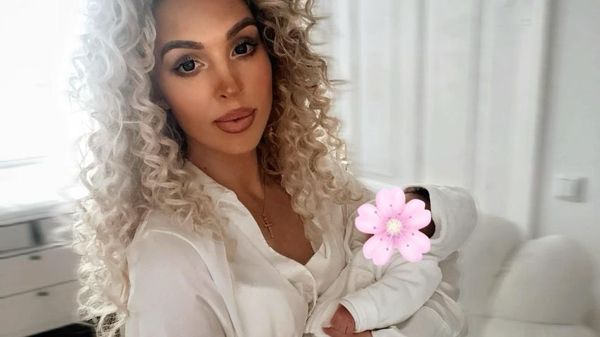 Baby da: Aneta Sablik ist nach Fehlgeburten erstmals Mama