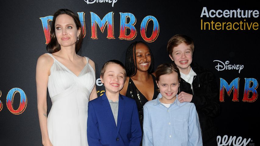 Angelina Jolie mit ihren Kindern bei der "Dumbo"-Premiere im März 2019