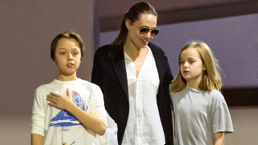Angelina Jolie mit ihren Zwillingen Knox und Vivienne