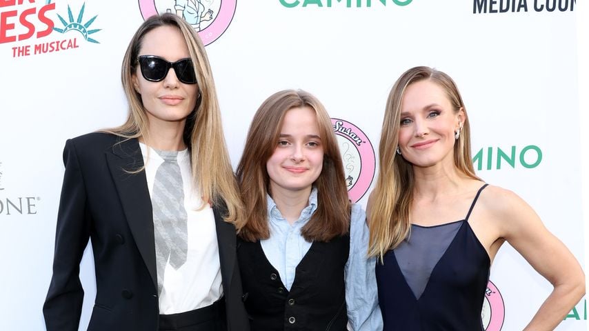 Angelina Jolie und Vivienne feiern Premiere mit Kristen Bell