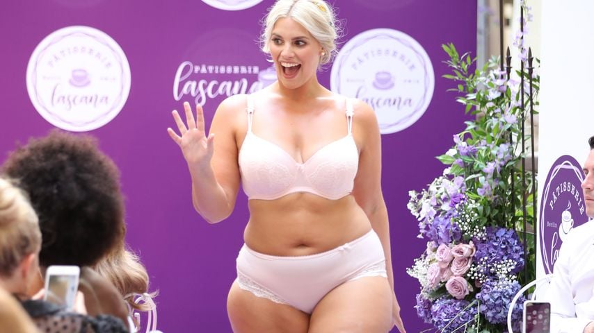 Angelina Kirsch bei der Lascana Fashion Show in Berlin 2019