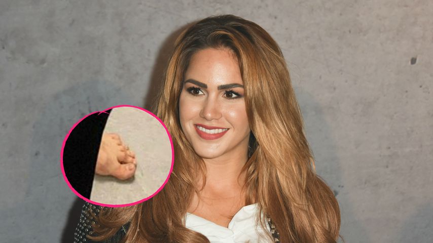 Optische Täuschung: Hat Angelina Pannek hier sechs Zehen?