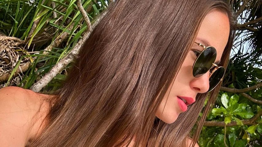 Angelina Pannek im Urlaub