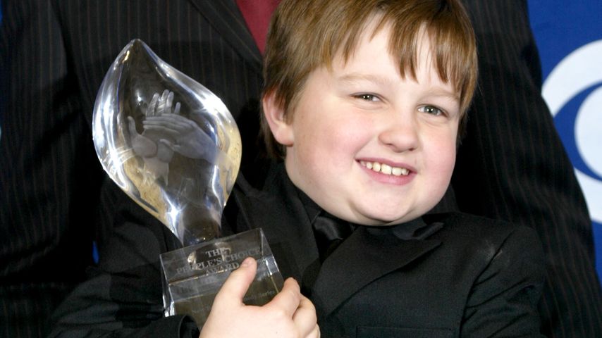 Angus T. Jones vermisst Charlie Sheen!