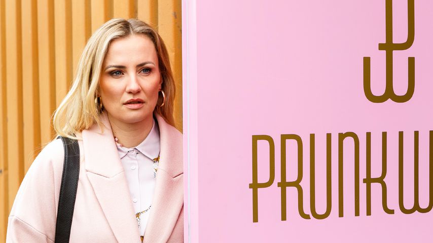 Ania Niedieck wurde wegen AWZ-Rolle im Laden nicht bedient!