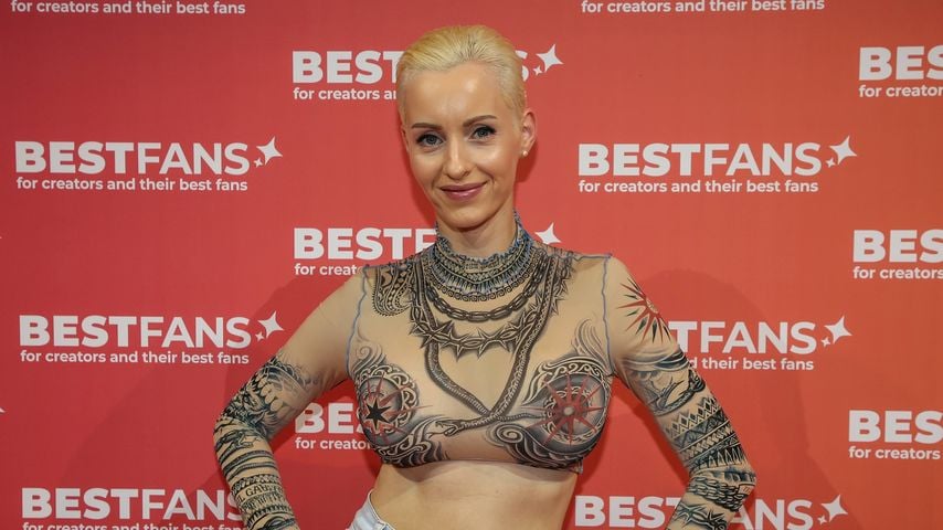 Gewusst? OnlyFans-Model Anike Ekina rettet nebenbei Leben