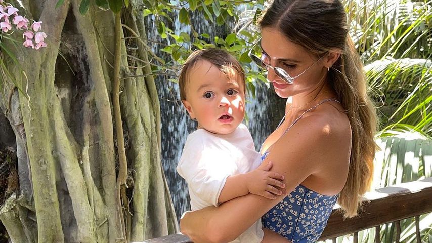 Ann-Kathrin Götze mit ihrem Sohn Rome