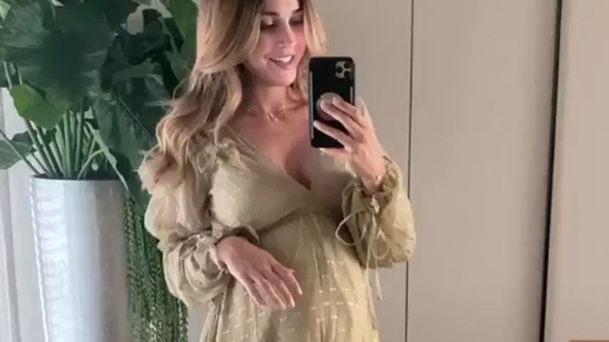 So stylish kleidet sich Ann-Kathrin Götze mit Babybauch