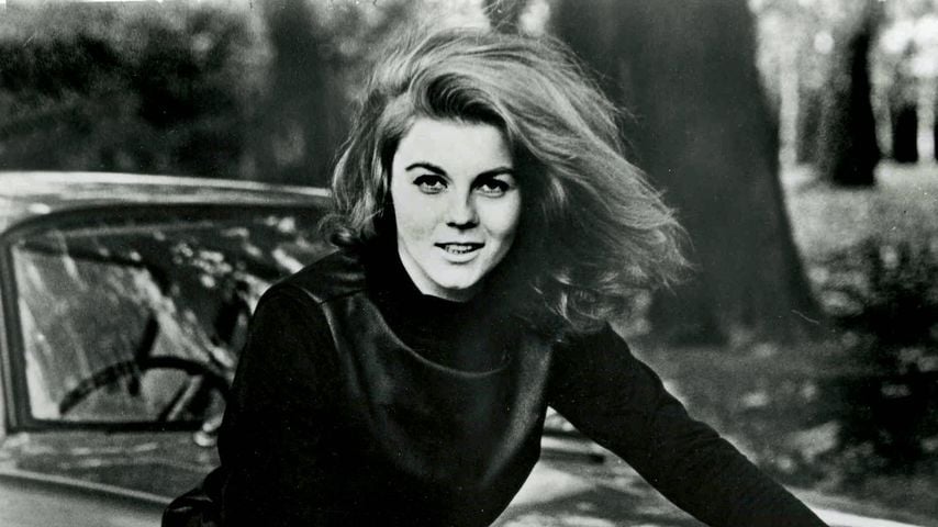 Ann-Margret auf einem Motorrad, 1968