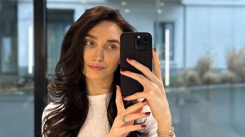 Anna Adamyan, Model
