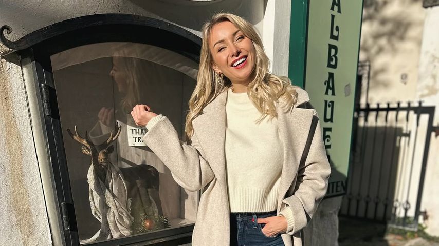 Anna-Carina Woitschack, Schlagersängerin