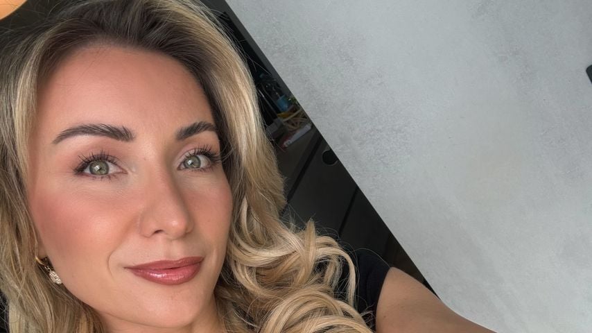 Anna-Carina Woitschack, Sängerin