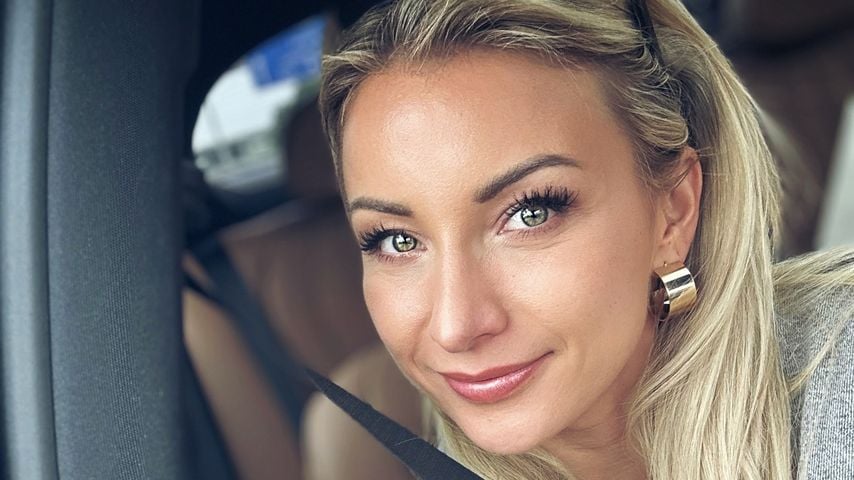 Anna-Carina Woitschack, Sängerin