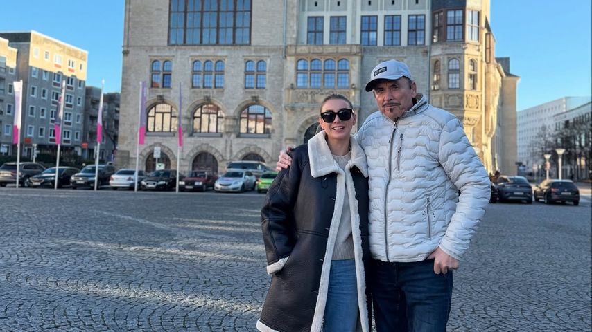 Anna-Carina Woitschack mit ihrem Vater Wendolin