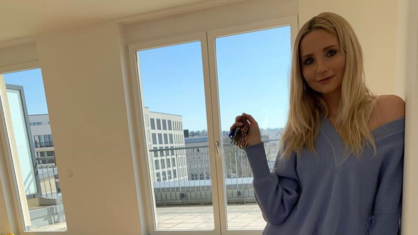 Anna Hiltrop in ihrer neuen Wohnung