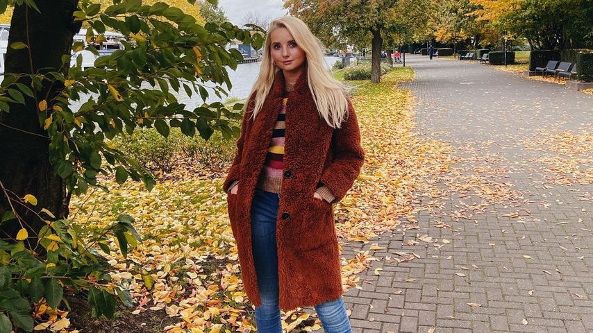 Anna Hiltrop, Model