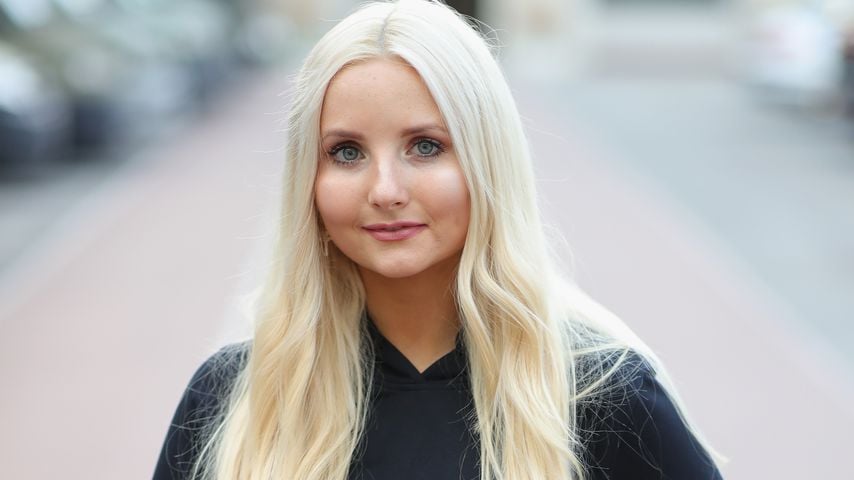 Anna Hiltrop, Model