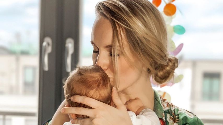 Ex-Bachelorette Anna Hofbauer und ihr Sohn
