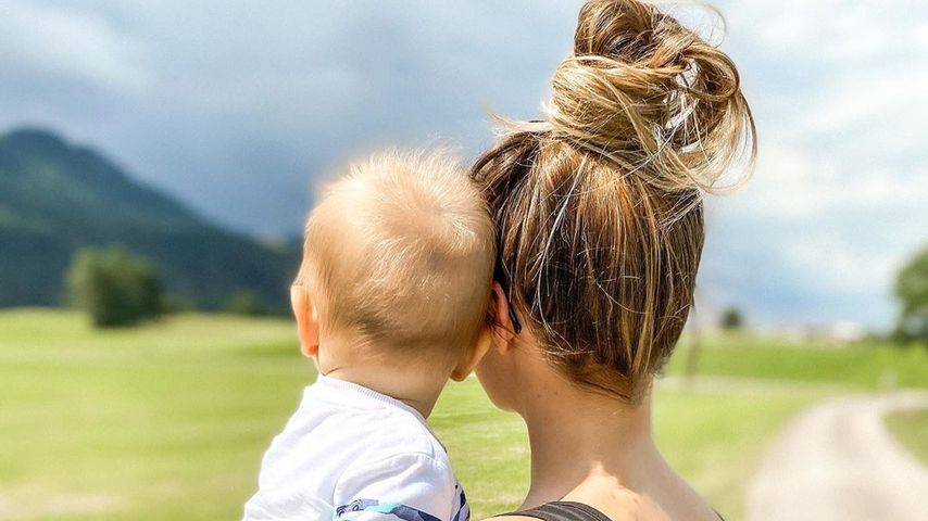 Anna Hofbauer mit ihrem Sohn Leo