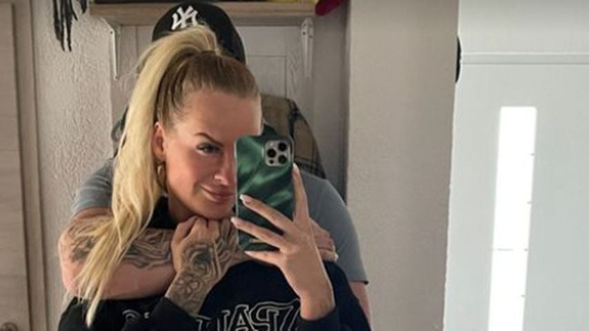 Anna Iffländer und ein Unbekannter, Mai 2023