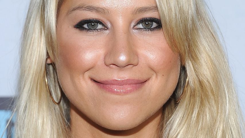 1 Monat nach Geburt: Anna Kournikova zeigt After-Baby-Body!
