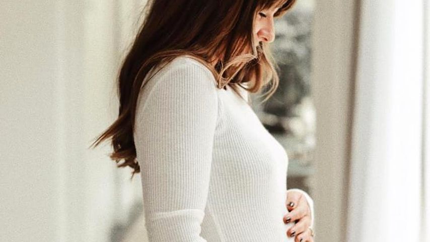 Robert Lewandowskis Frau Anna zeigt stolz ihren Baby-Bauch