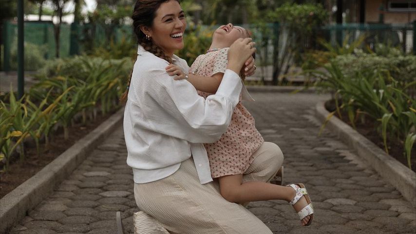 Anna Maria Damm mit ihrer Tochter Eliana im Februar 2022