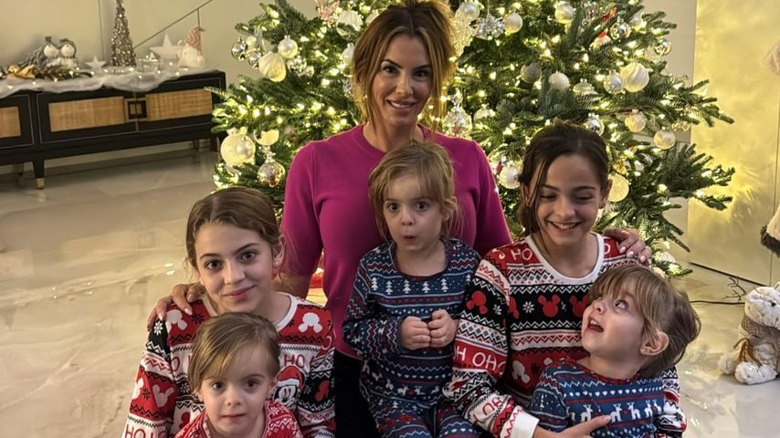Anna-Maria Ferchichi mit ihren Töchtern im Dezember 2024