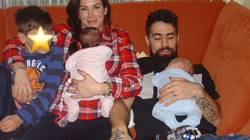 Anna-Maria Ferchichi und Bushido mit drei ihrer Kinder