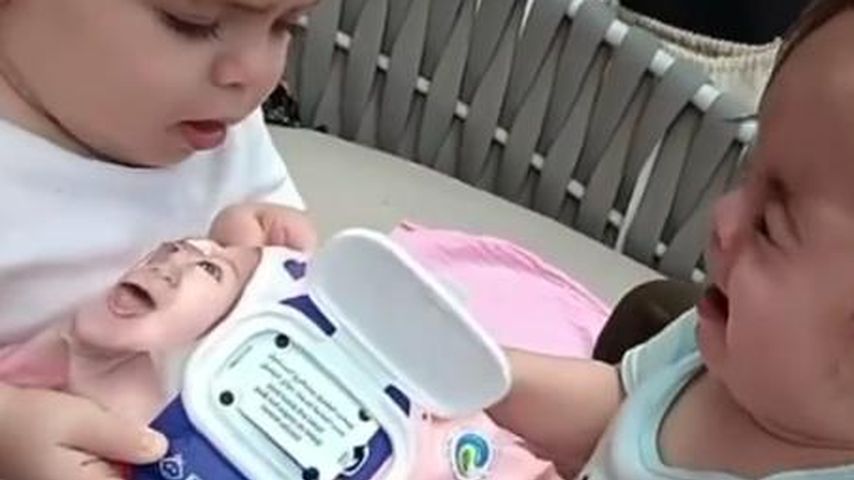 Anna-Maria Ferchichis Töchter Leonora und Amaya