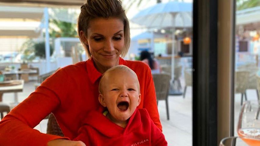 Anna-Maria Zimmermann mit ihrem Sohn Matti