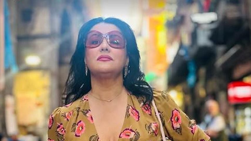 Tiefe Einblicke: Anna Netrebko (54) zeigt sich verführerisch