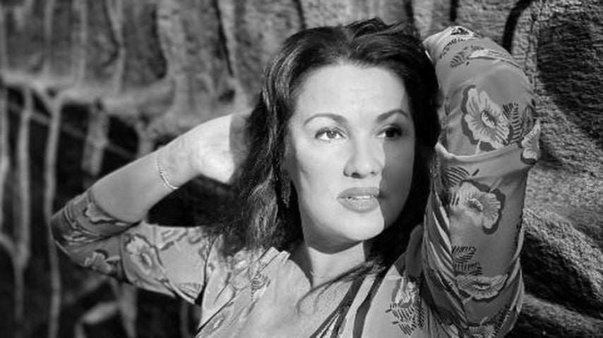 Opernsängerin Anna Netrebko postet sexy Bilder aus Neapel, Oktober 2025.