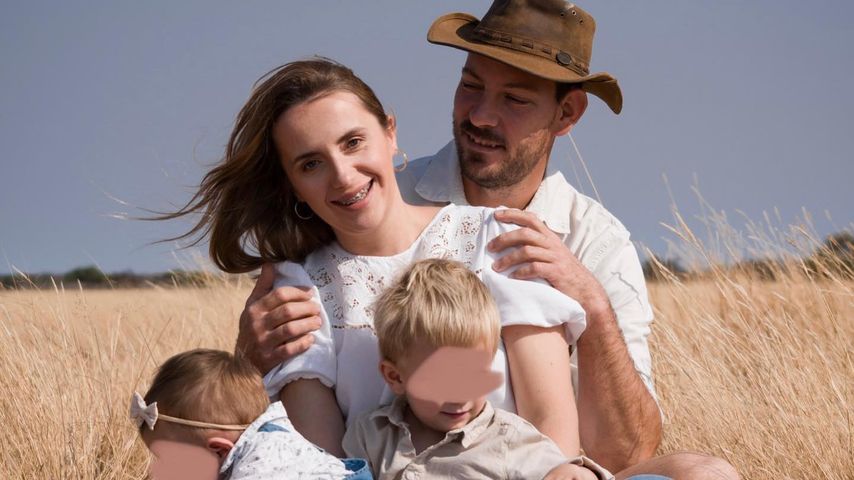 Anna und Gerald Heiser mit ihren Kindern, 2023