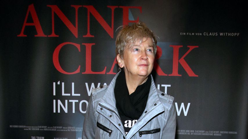 Sängerin Anne Clark muss Tour wegen Krebserkrankung absagen