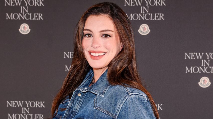 Anne Hathaway beim Moncler Fifth Avenue Flagship Opening in New York City am 10. September 2026