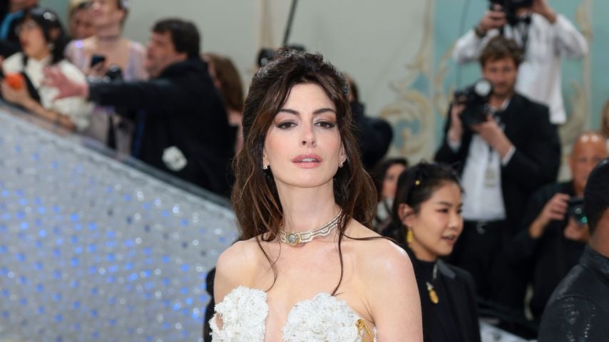 Anne Hathaway auf der Met Gala