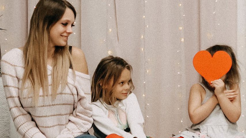 Anne Wünsche mit ihren Töchtern Miley und Juna