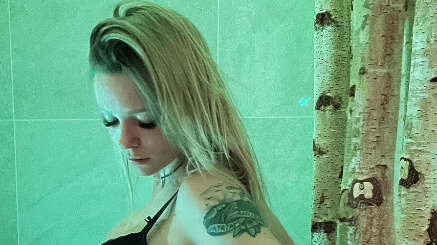 Sexy Babybauch-Pics: Anne Wünsche reagiert auf Shitstorm