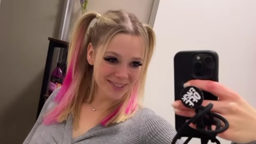 Top oder Flop? Anne Wünsche hat jetzt pinkfarbene Strähnchen