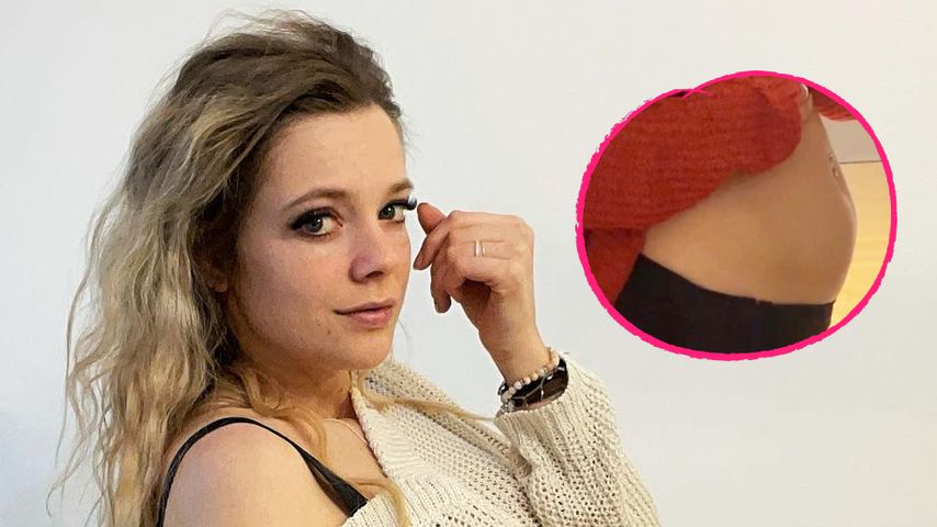 Zwölfte Woche: Schwangere Anne Wünsche zeigt ihren Babybauch